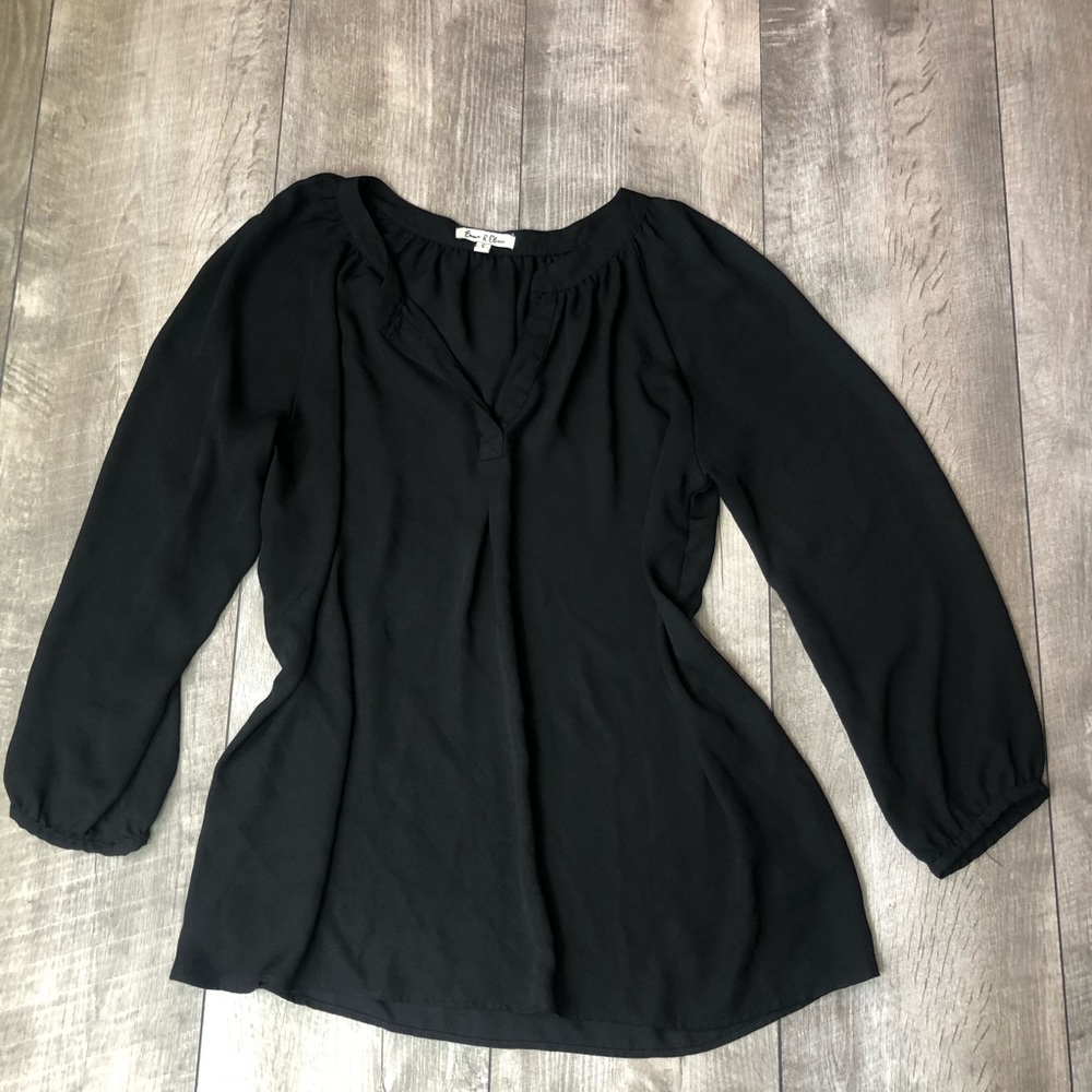 Emma & Olivia Black Blouse